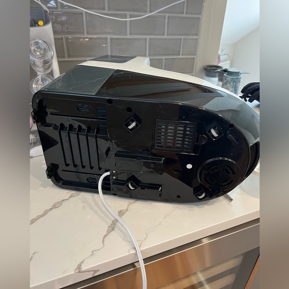 BabyBrezza Bottle Washer Pro: All In One Washer, Sterilizer, Dryer - Picture 11 of 13